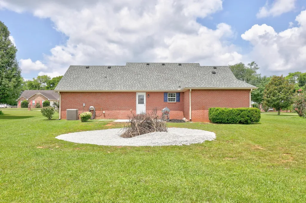 2232 Rankin Drive Christiana TN 37037