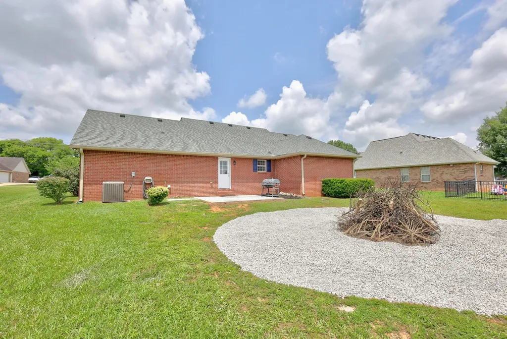 2232 Rankin Drive Christiana TN 37037