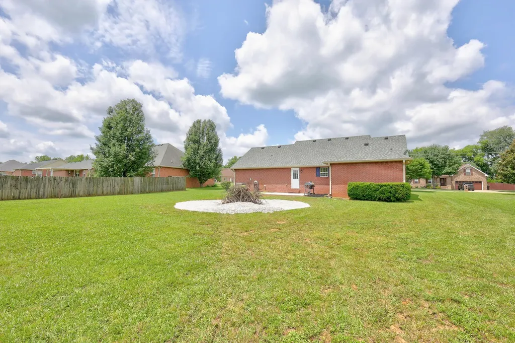 2232 Rankin Drive Christiana TN 37037