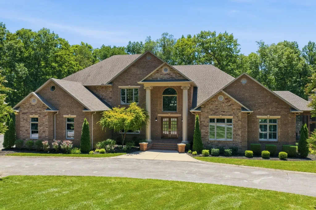 368 Chandler Drive Winchester TN 37398