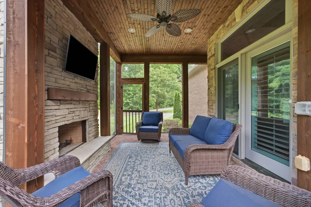 368 Chandler Drive Winchester TN 37398