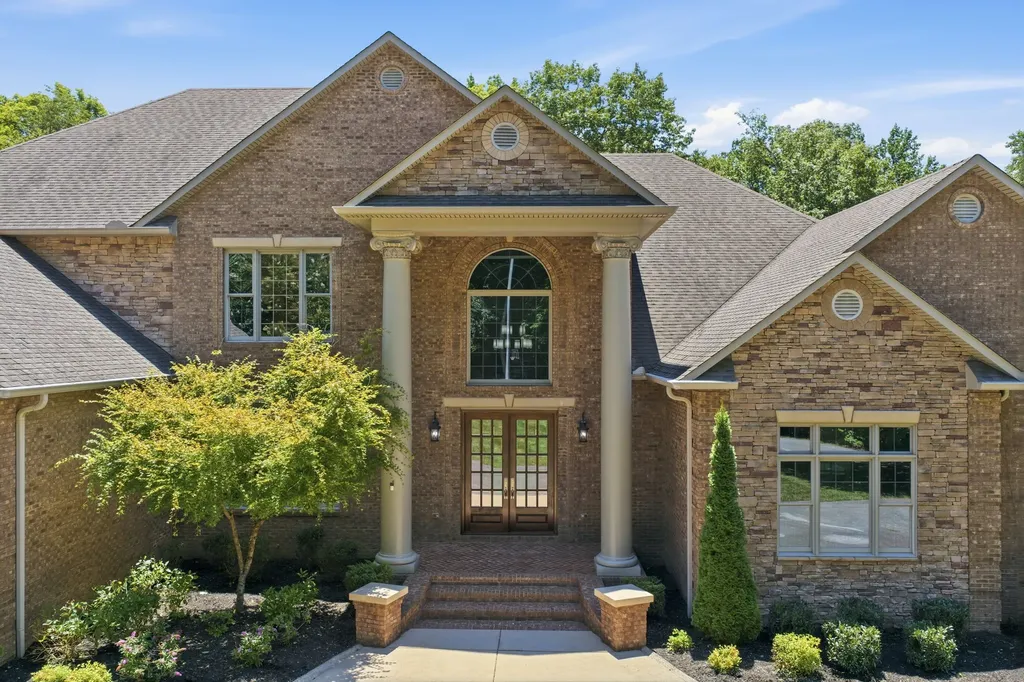 368 Chandler Drive Winchester TN 37398