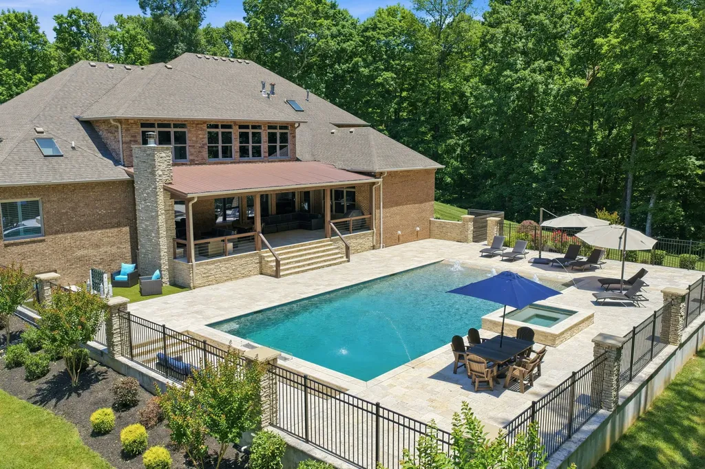 368 Chandler Drive Winchester TN 37398