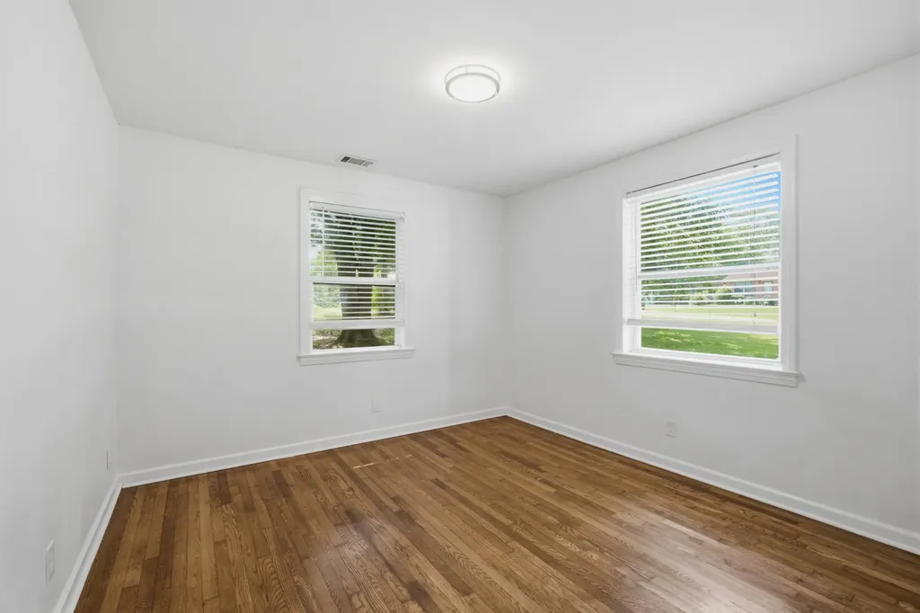 80 Peachtree Street Nashville TN 37210