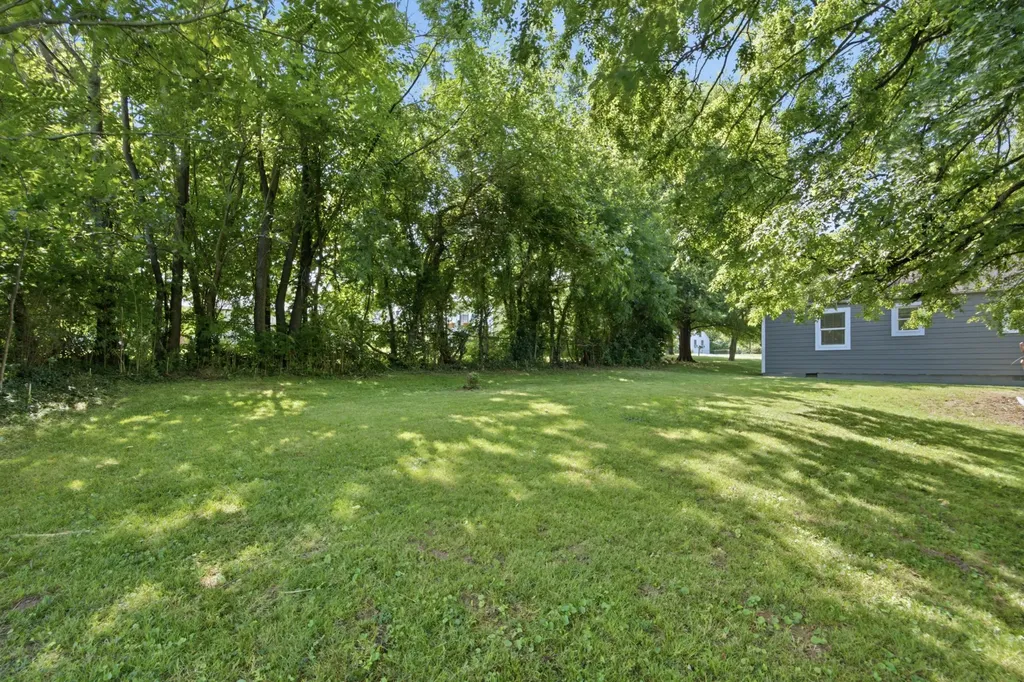 80 Peachtree Street Nashville TN 37210