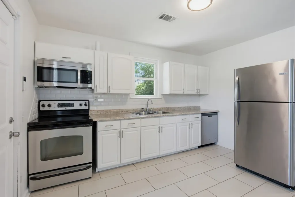 80 Peachtree Street Nashville TN 37210