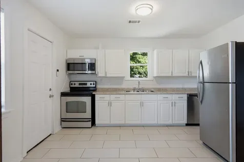 80 Peachtree Street Nashville TN 37210