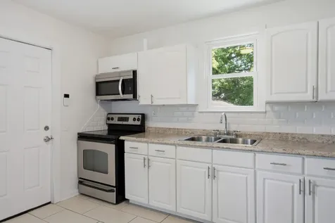 80 Peachtree Street Nashville TN 37210