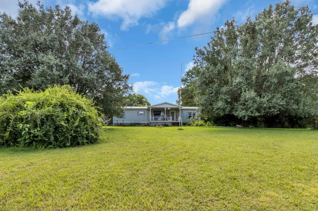 1234 John Lawson Road Mcminnville TN 37110