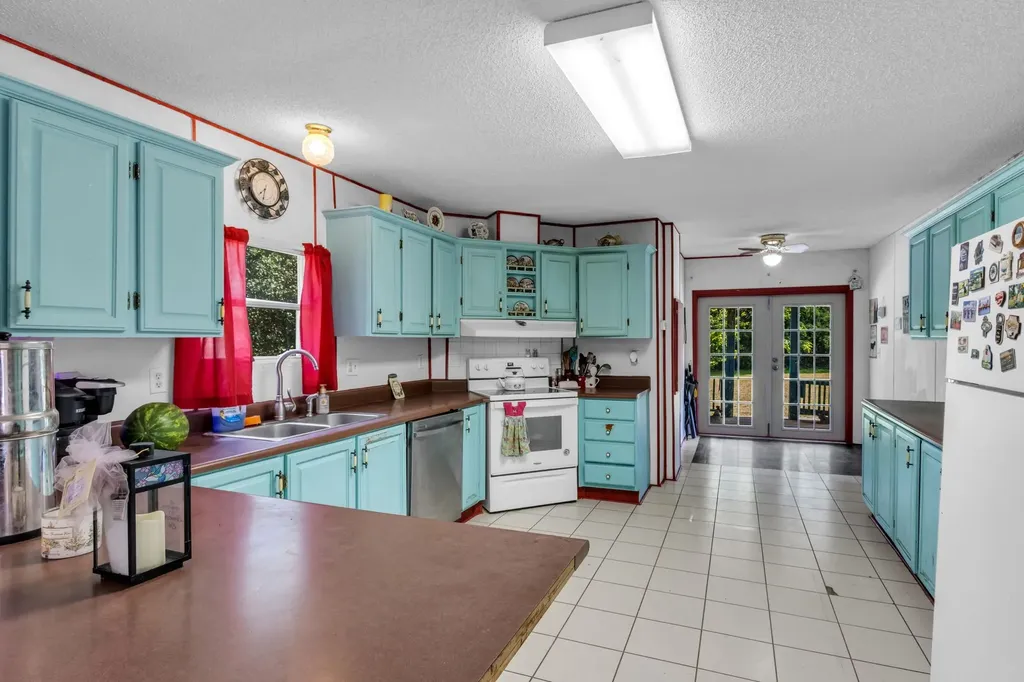 1234 John Lawson Road Mcminnville TN 37110