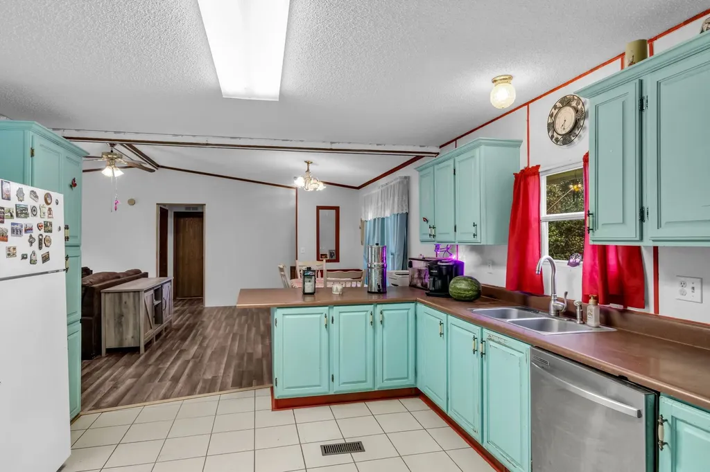 1234 John Lawson Road Mcminnville TN 37110