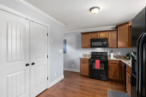 206 E Street Clarksville TN 37042
