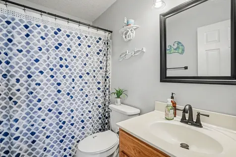 4004 New Grange Circle Clarksville TN 37040