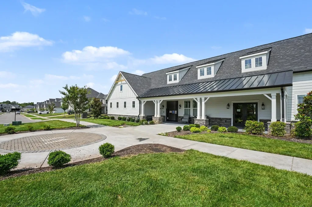128 Willow Bend Drive Mount Juliet TN 37122