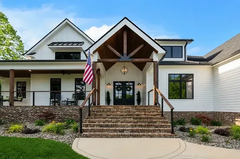 2133 Bear Creek Road Collinwood TN 38450