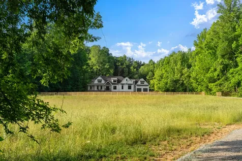 2133 Bear Creek Road Collinwood TN 38450