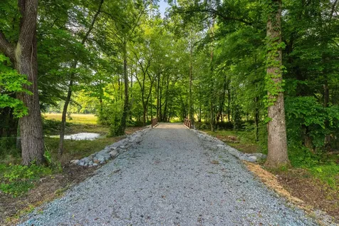 2133 Bear Creek Road Collinwood TN 38450