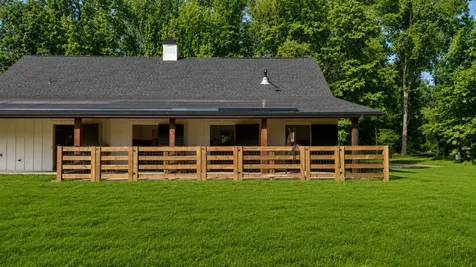 2133 Bear Creek Road Collinwood TN 38450