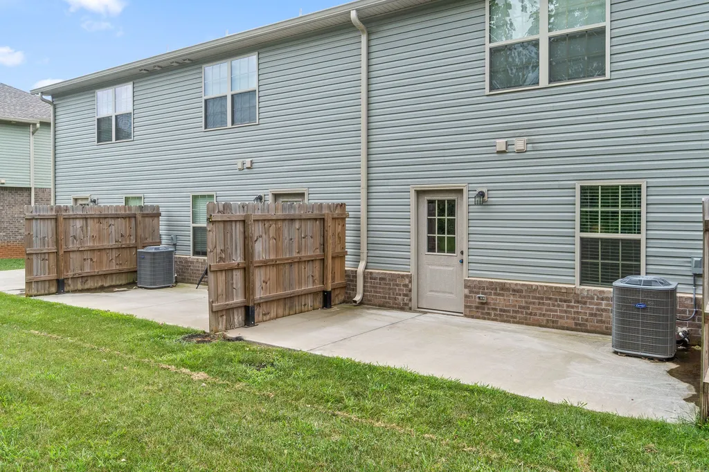 1720 Manning Drive Clarksville TN 37042