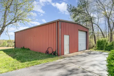 1075 Batson Mill Road Charlotte TN 37036