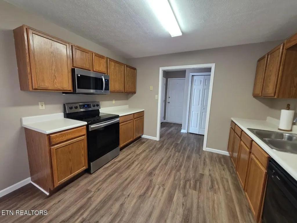 1012 Willow Creek Circle Maryville TN 37804