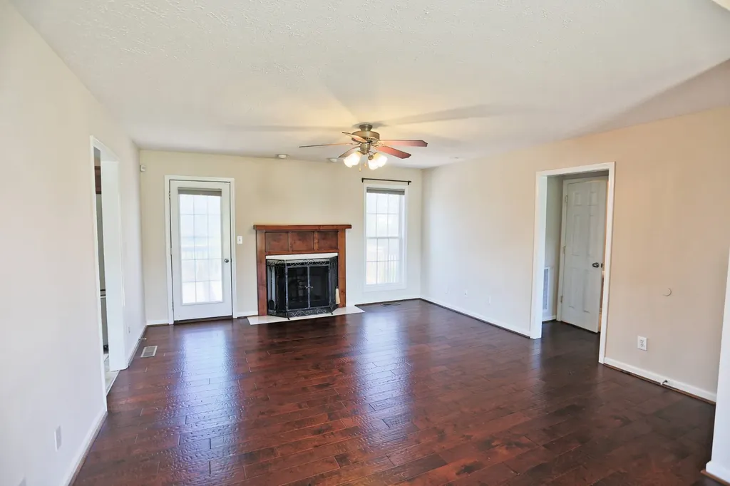 3927 Stella Drive Clarksville TN 37040