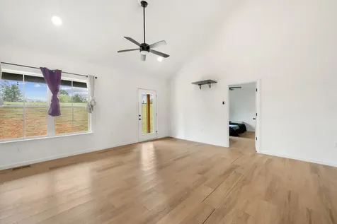 2308 Rhea Branch Road Ethridge TN 38456
