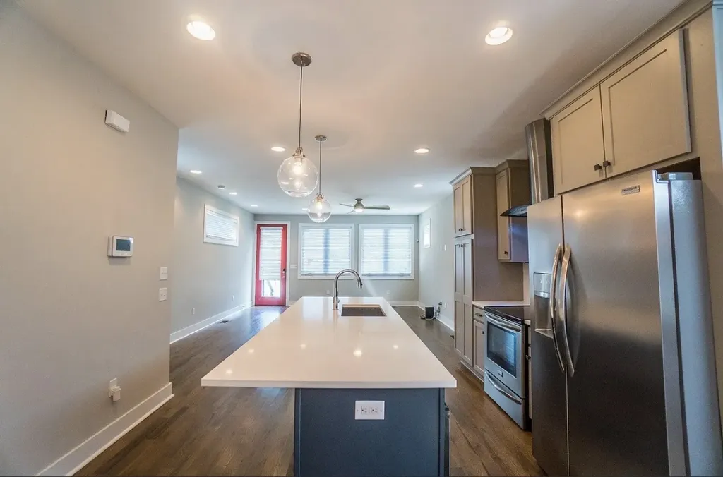 1515 21st Ave, N Nashville TN 37208