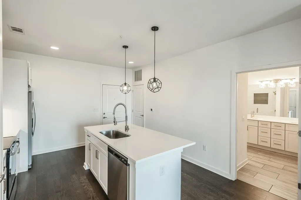 1677 54th Ave, N Nashville TN 37209