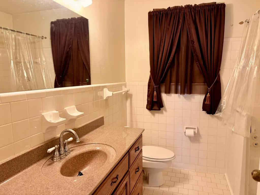 107 Winston Court Clarksville TN 37042