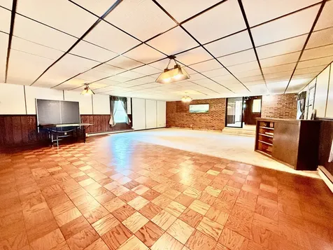 107 Winston Court Clarksville TN 37042