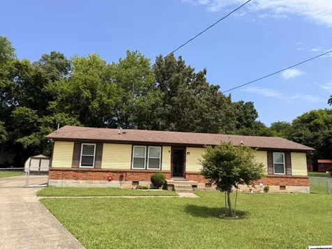 107 Winston Court Clarksville TN 37042