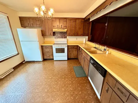 107 Winston Court Clarksville TN 37042