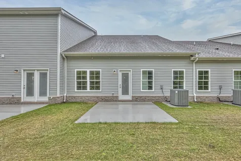 113 Creek Wood Road Manchester TN 37355