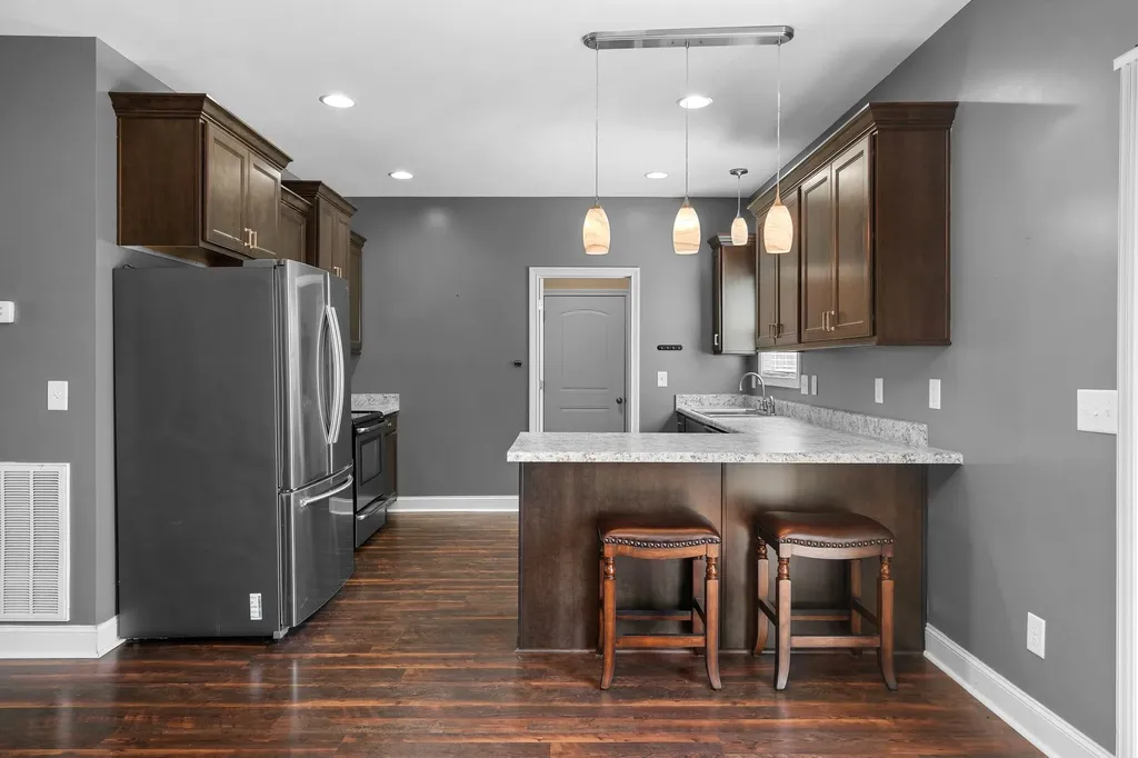 1976 Normandy Drive Columbia TN 38401