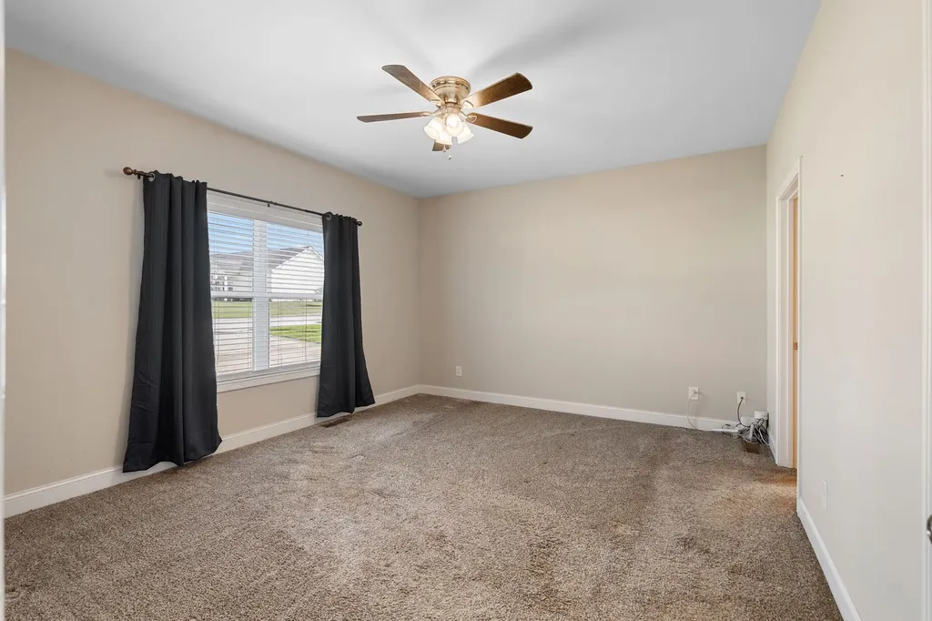 1976 Normandy Drive Columbia TN 38401