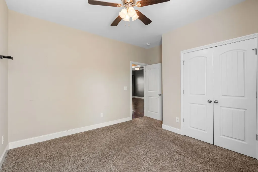 1976 Normandy Drive Columbia TN 38401