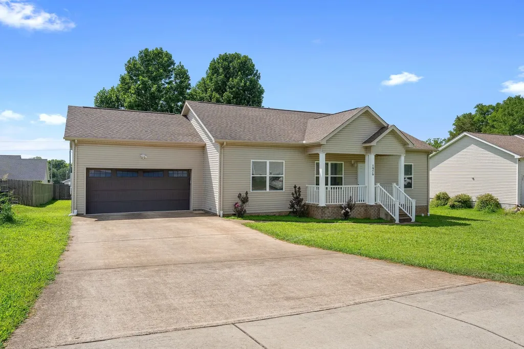 1976 Normandy Drive Columbia TN 38401