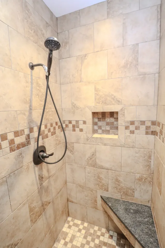 450 Bridle Path Lane Hartsville TN 37074