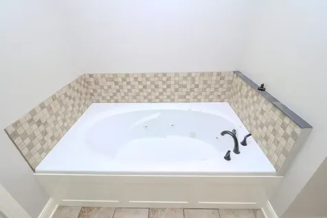 450 Bridle Path Lane Hartsville TN 37074