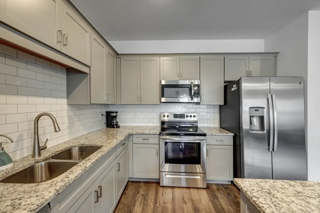 4032 Opal Drive Hendersonville TN 37075