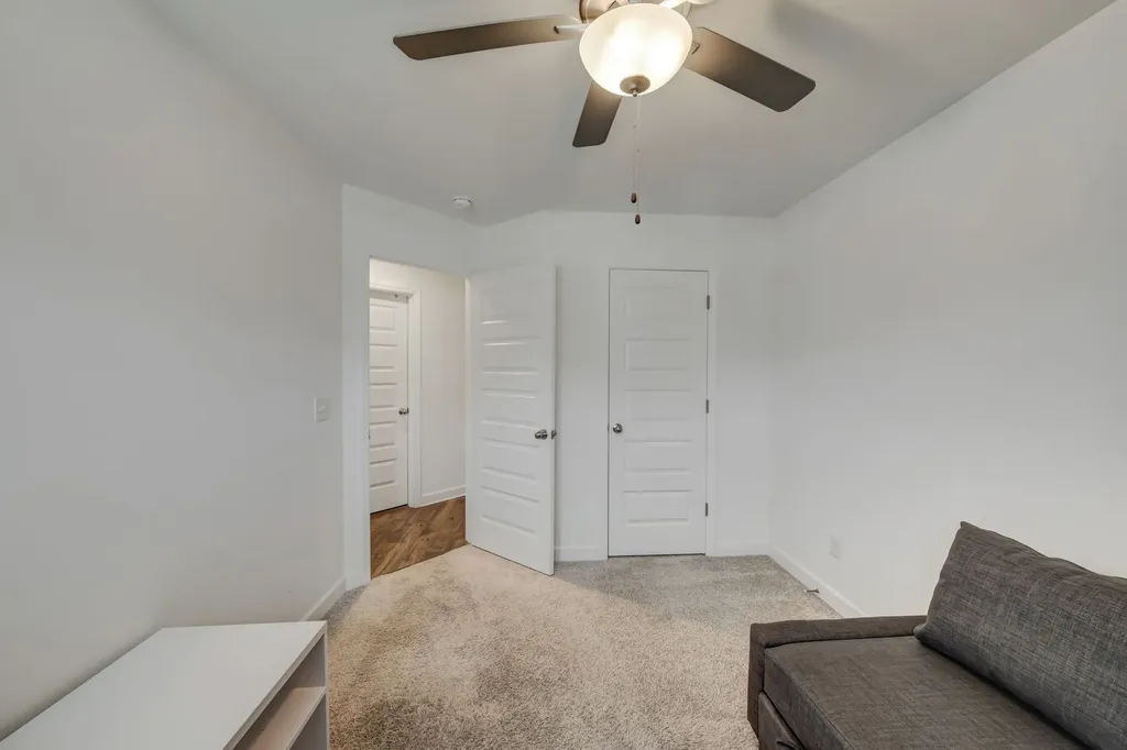 4032 Opal Drive Hendersonville TN 37075