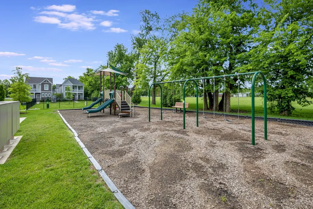 4032 Opal Drive Hendersonville TN 37075