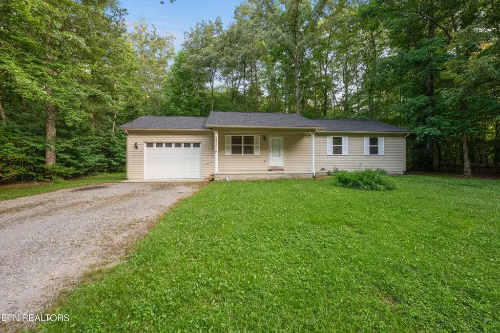5212 Cheyenne Drive Crossville TN 38572