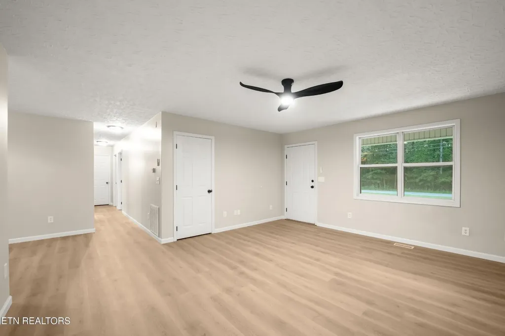5212 Cheyenne Drive Crossville TN 38572