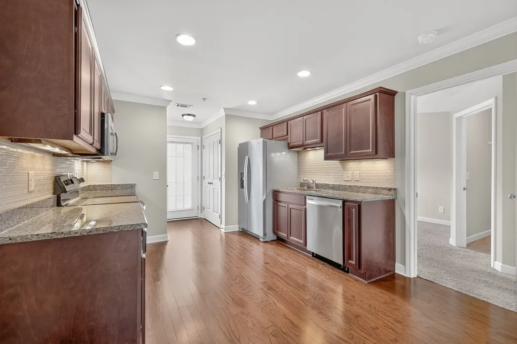 1040 Charlie Daniels Parkway Mount Juliet TN 37122