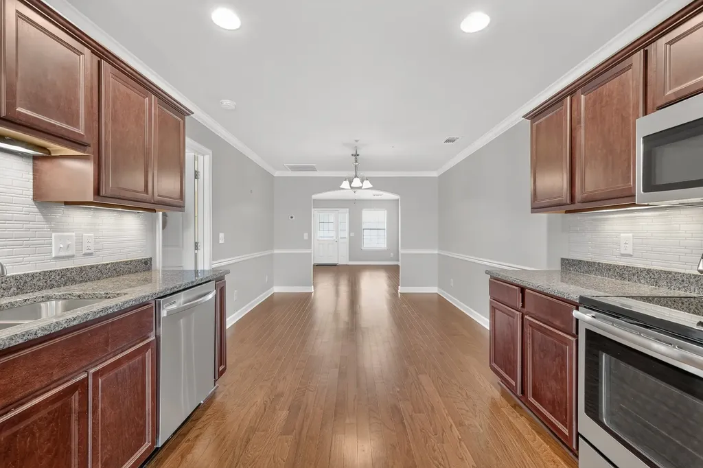 1040 Charlie Daniels Parkway Mount Juliet TN 37122