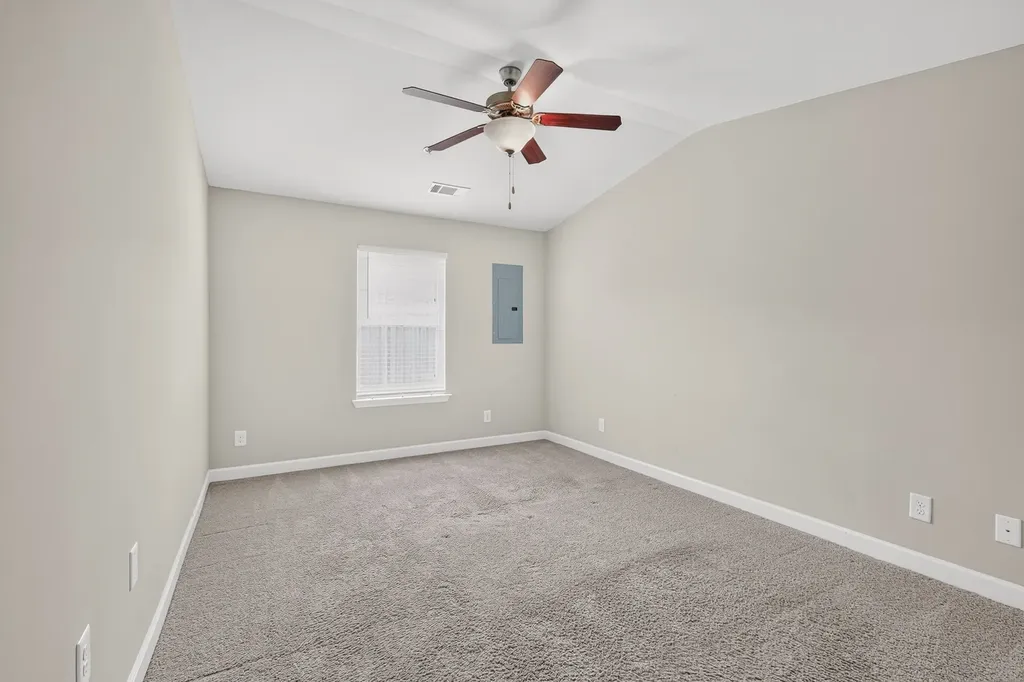 1040 Charlie Daniels Parkway Mount Juliet TN 37122