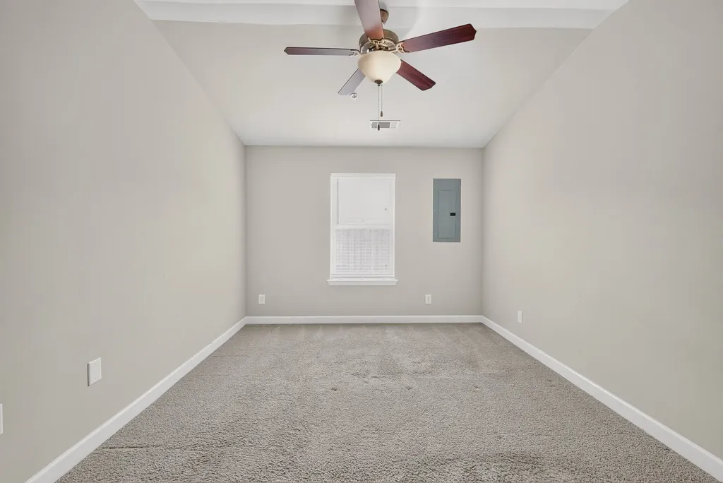 1040 Charlie Daniels Parkway Mount Juliet TN 37122