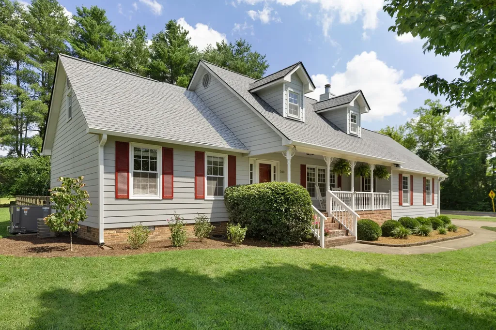 100 Concord Drive Columbia TN 38401